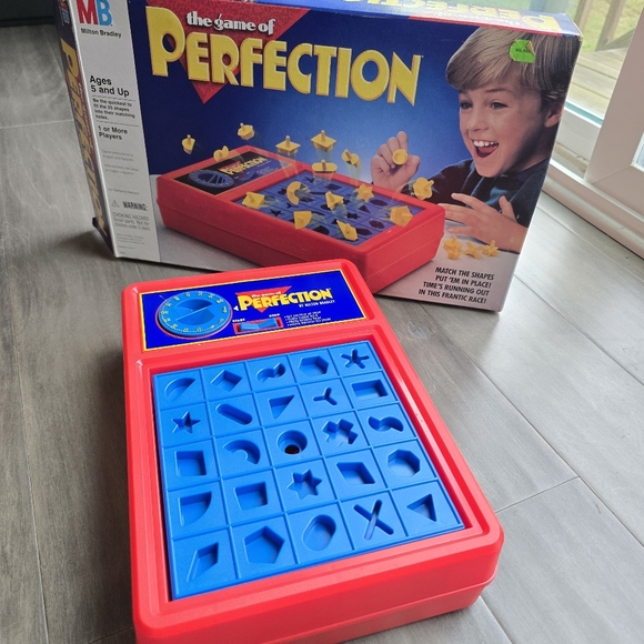 1989 Perfection Game by Milton Bradley 4060 Complete , Tested and Working - Picture 5 of 7